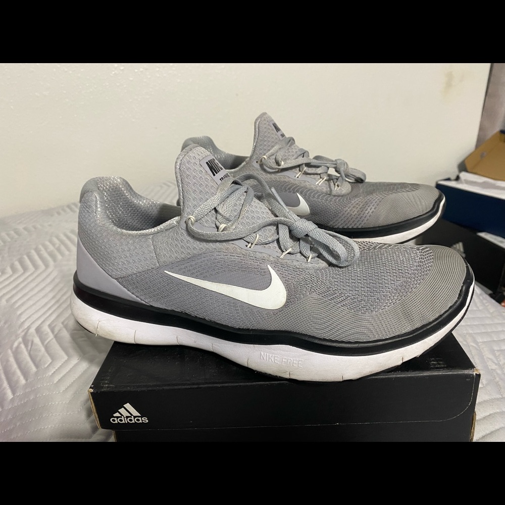 Nike Free Trainer V7 TB Mens Size 10 Wolf Grey